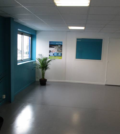 Travaux de rénovation entrepôt et bureaux Asnières sur Oise 95, La Maison des Travaux Compiègne