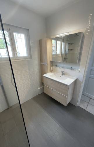 Salle de bain après