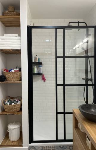 Rénovation de salle de bain pour un look industriel à Igny (91)