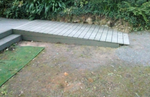 Rampe d'accès pour fauteuil roulant