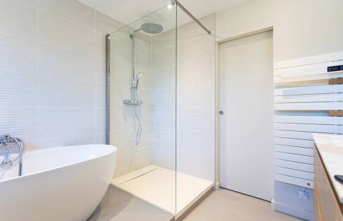 Douche et béton ciré