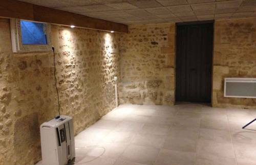 Cave rénovée et aménagée