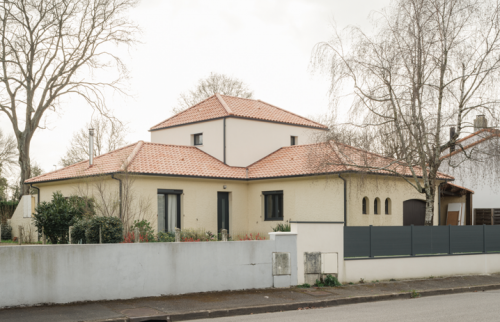 Surélévation de maison à Saint-Sébastien-sur-Loire (44230) - vue depuis la rue