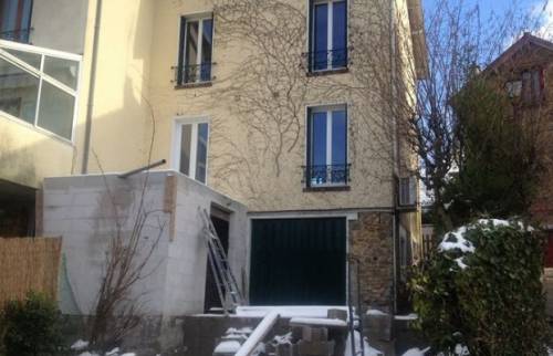 Extension d'une maison en bardage bois à Sèvres