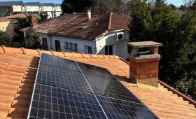 Installation de panneaux photovoltaïques La Maison Des Travaux Ales