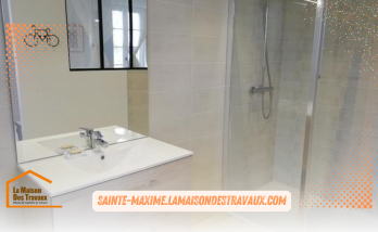 Transformation réussie d'une vieille maison en pierre à Sainte Maxime grâce à un courtier expert