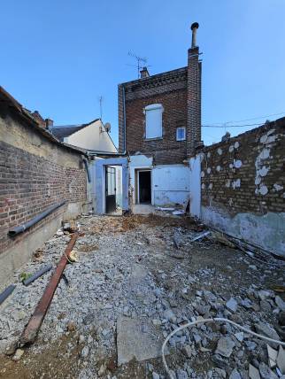 maison après démolition de l'ancienne extension 