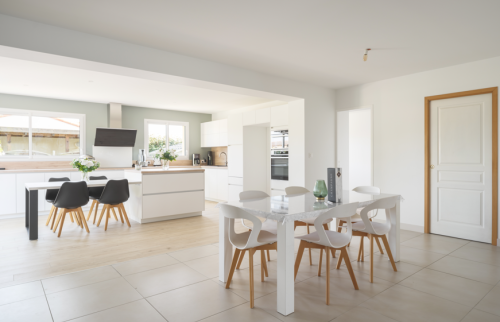 Création d'une cuisine ouverte à Vertou - salle à manger
