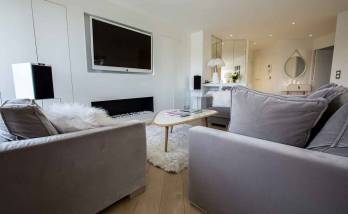 Un meuble sur-mesure réalisé par des menuisiers spécialisés en aménagement intérieur