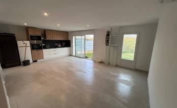 Sous-sol aménagé après pose de carrelage - Chatuzange-le-Goubet 26300
