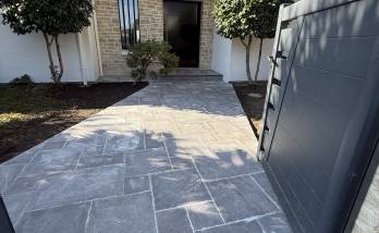 Rénovation d’allées à proximité de Sautron et Vigneux-de-Bretagne : une entrée repensée et un accès garage facilité 1