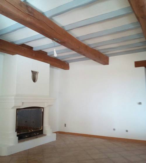 Rénovation rez-de-chaussée papier peint crépi peinture chevrons pavillon Aubagne -13400 -