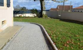 Aménagement d'une allée de jardin en pavage - Pornic 44210
