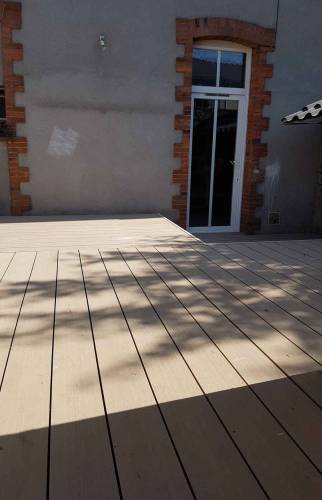 terrasse composite beige