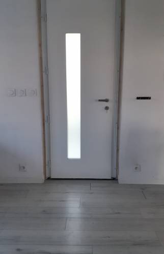 Vue intérieure de la nouvelle porte d'entrée