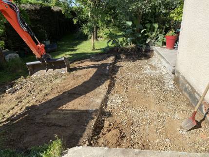  Travaux de nivellement pour construire une terrasse - Montauban 82000