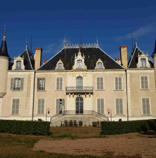 Dareizé (Rhône) : Rénovation de façade d'un château classé - façade arrière après rénovation