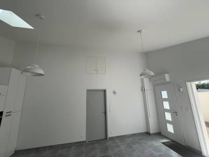 Travaux de rénovation d'une maison 17340