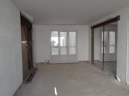 Rénovation de salon avec ouverture de mur porteur - Lagnieu 01