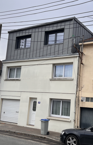 Création d'une lucarne au sud de Nantes