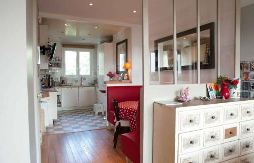 Verrière d'atelier et pose d'un parquet dans un appartement à Lagny sur marne