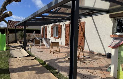 Pose de panneau polycarbonate