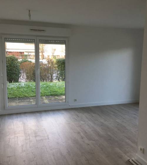 Rénovation des sols dans un pavillon à Bouc-Bel-Air