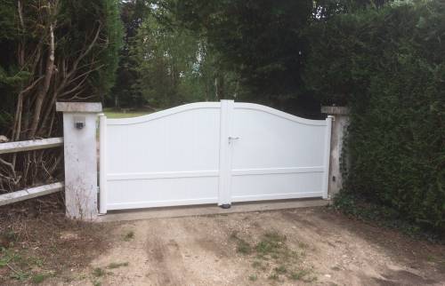 Portail ALU 2 vantaux à CORMERAY (41)