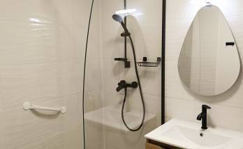 Salle de bain moderne à Vannes (56)