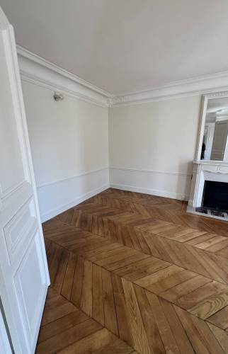 Chambre à coucher rénovée - Paris