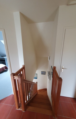 renovation escalier avant peinture interieure