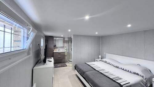 Aménagement d'une chambre dans un ancien garage