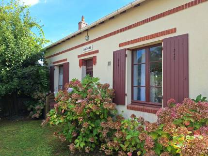 Maison secondaire avant travaux de rénovation de menuiserie - Préfailles 44770