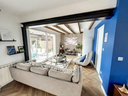  Décoration de séjour avec peinture décorative bleue - Reau 77550