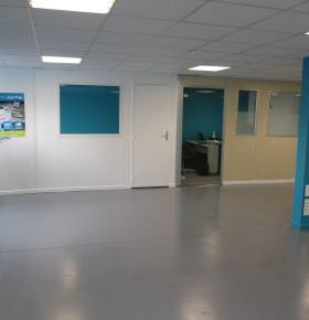 Rénovation d'un local professionnel par l'agence de Joué-lès-Tours