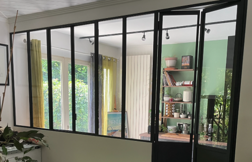 Création d'un espace cuisine avec une verrière à Saint-Sébastien-sur-Loire