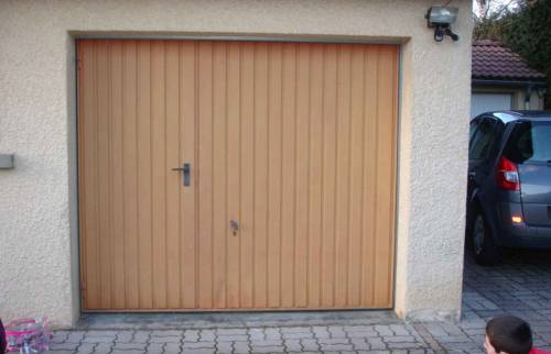 Ancienne porte de garage à changer - Lanester (56600)