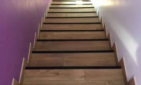 Rénovation d'escalier intérieur en béton avec habillage en parquet - Moissy-Cramayel 77550