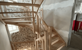Installation d'un escalier intérieur en bois - Moissy-Cramayel 77550