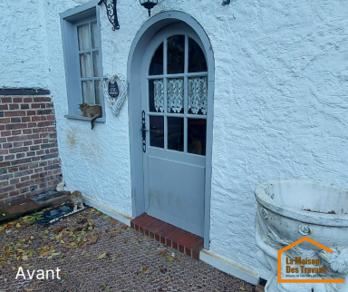 Porte d'entrée cintrée avant