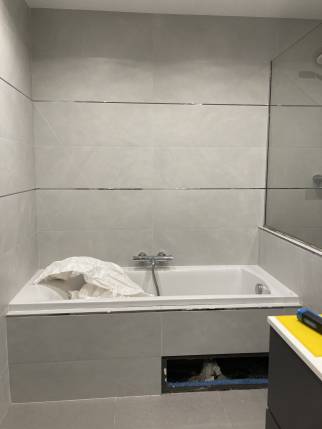 Fontaines sur saone (69270) : aménagement d'un espace buanderie avec lavabo sur mesure