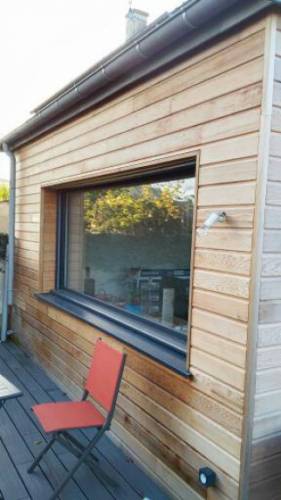 Bardage bois en red Cedar et menuiseries aluminium
