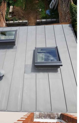 Toiture zinc dans la partie extension véranda