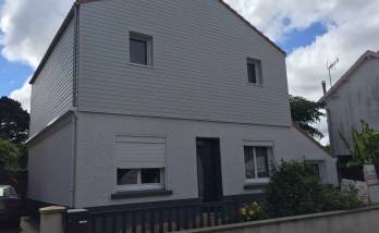 Surélévation de 60 m² à Rezé en bardage bois