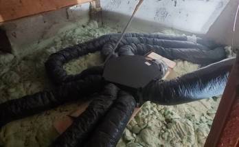 VMC double-flux installée dans les combles lors de travaux de rénovation énergétique - Lésigny 77150