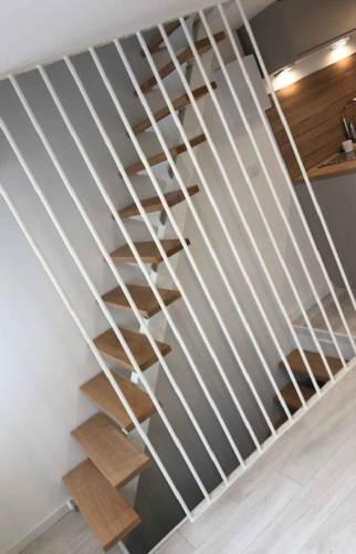 Rénovation de l'escalier de la maison à Trouville