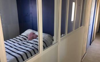 Création d'une chambre avec verrière intérieure en alu blanc - Noirmoutier 85