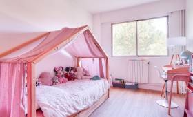 Chambre d'enfant rénovée