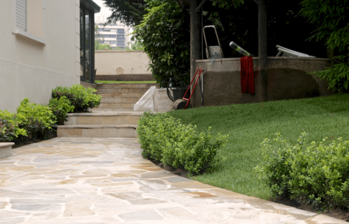 allée de jardin