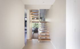Rénovation d'un escalier vue de face à Toulouse